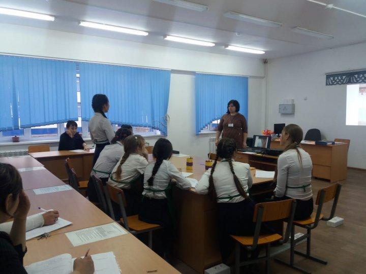  К.Пан провели открытый урок на тему «Создание декоративных 2D / 3D– изделий для интерьера» 